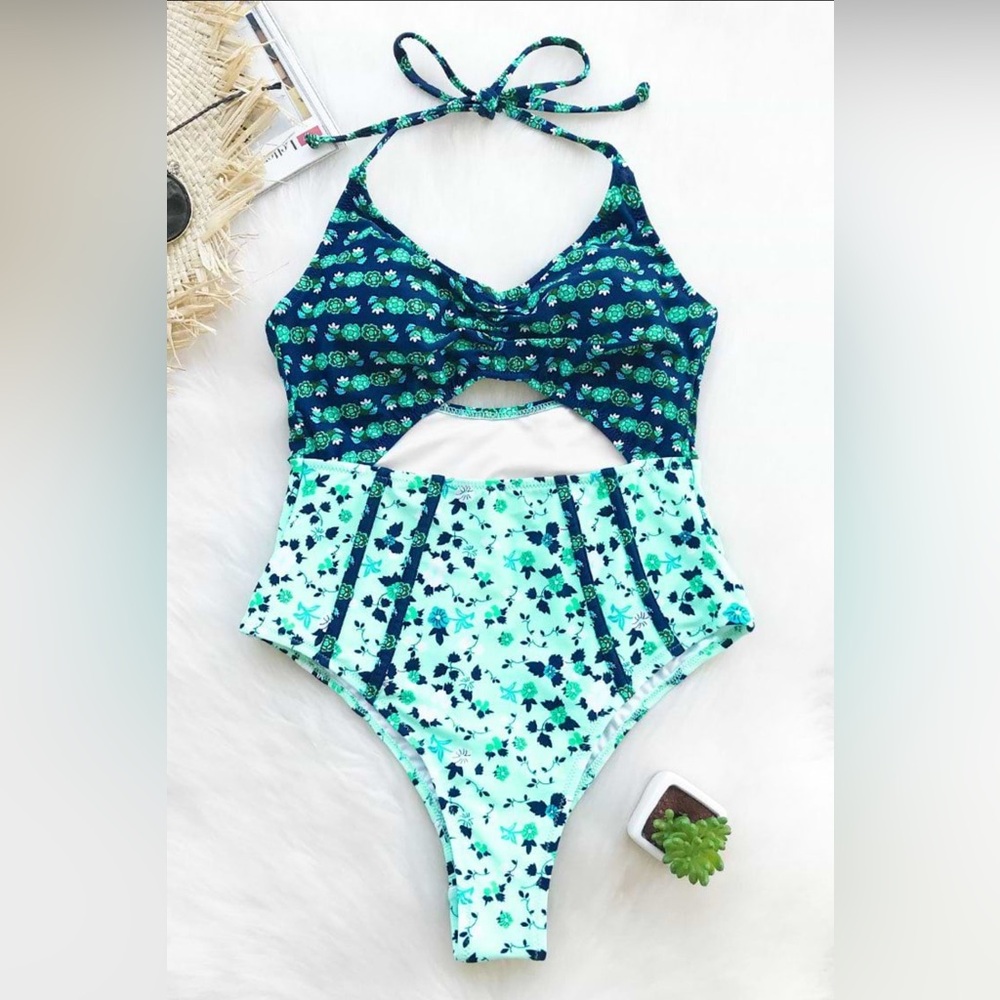 Cupshe Floral Cutout One-Piece Swimsuit